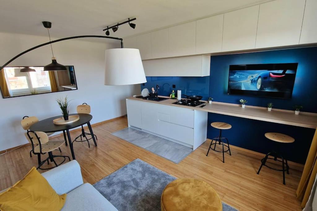Midnight Blue Oasis - Center, Free Parking Διαμέρισμα Ζάγκρεμπ Εξωτερικό φωτογραφία